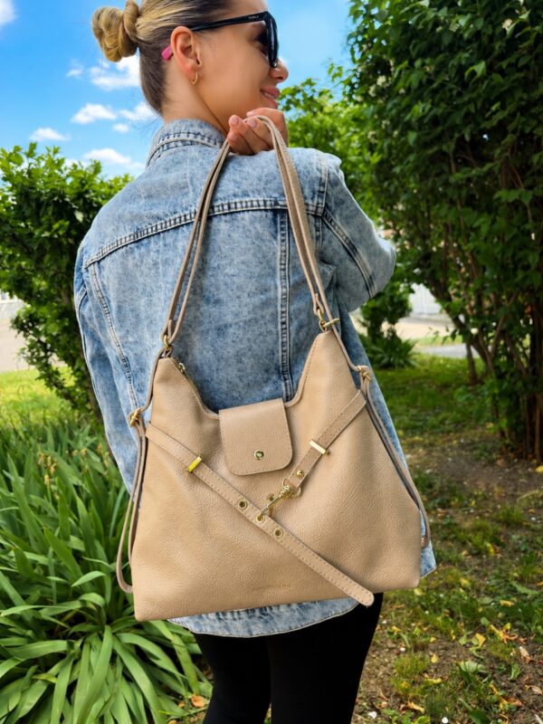 Geantă crossbody din piele naturală crem – VELMIRA
